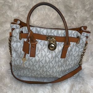 Michael Kors purse